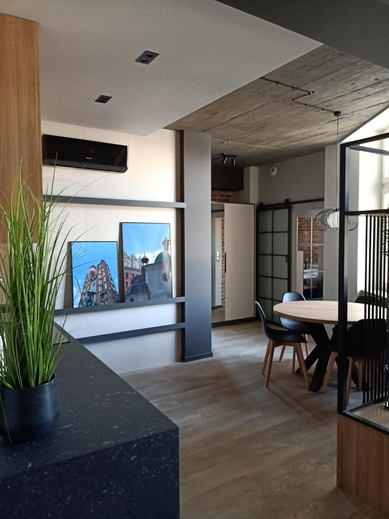 Apartments In The Heart Of The City Krakow Exterior photo